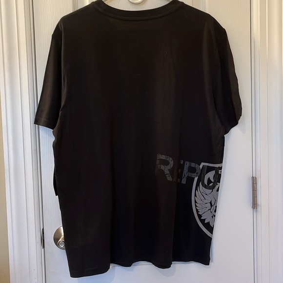 🆕 Rock & Republic Men’s Graphic Side Skull Tee Black Large - Picture 6 of 10